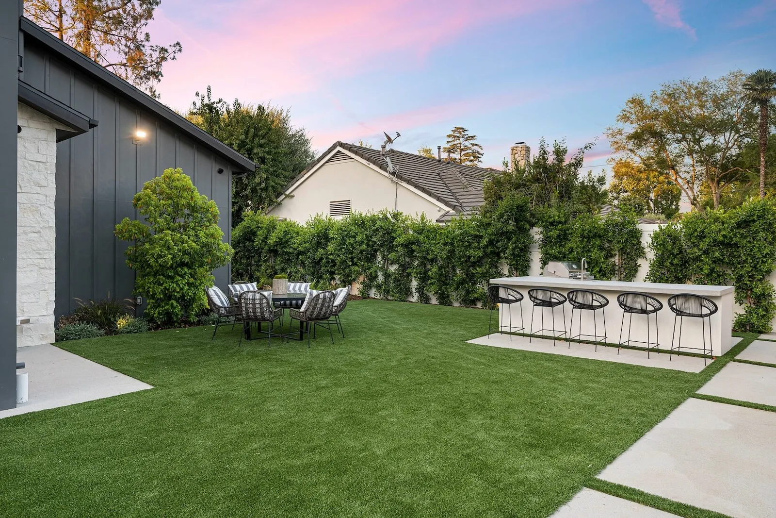 artificial turf with parties
